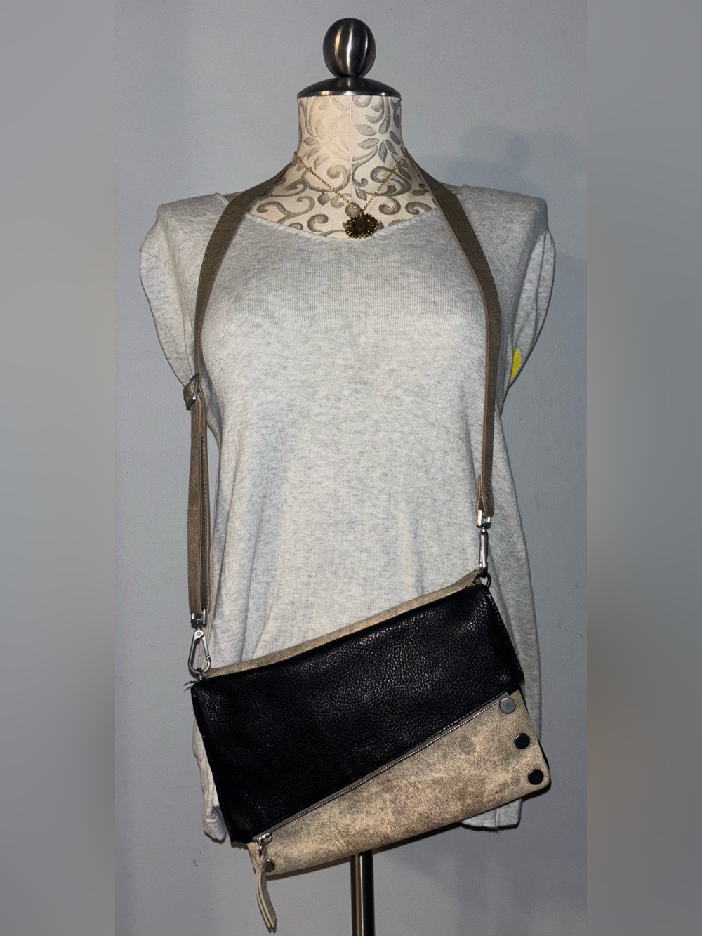 Hammitt Dillon Black Pewter. Reversible 3 Way Clutch Crossbod